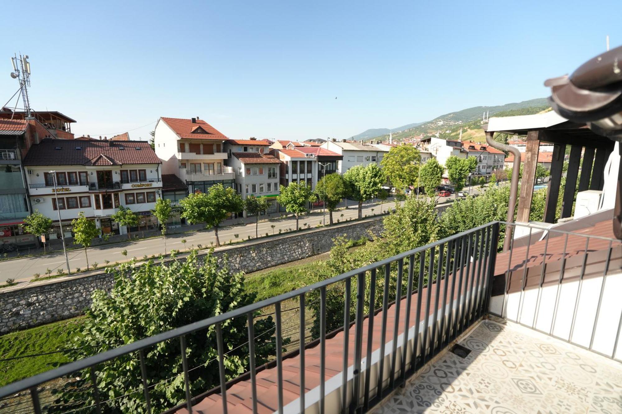 Biond Hotel Prizren Ngoại thất bức ảnh