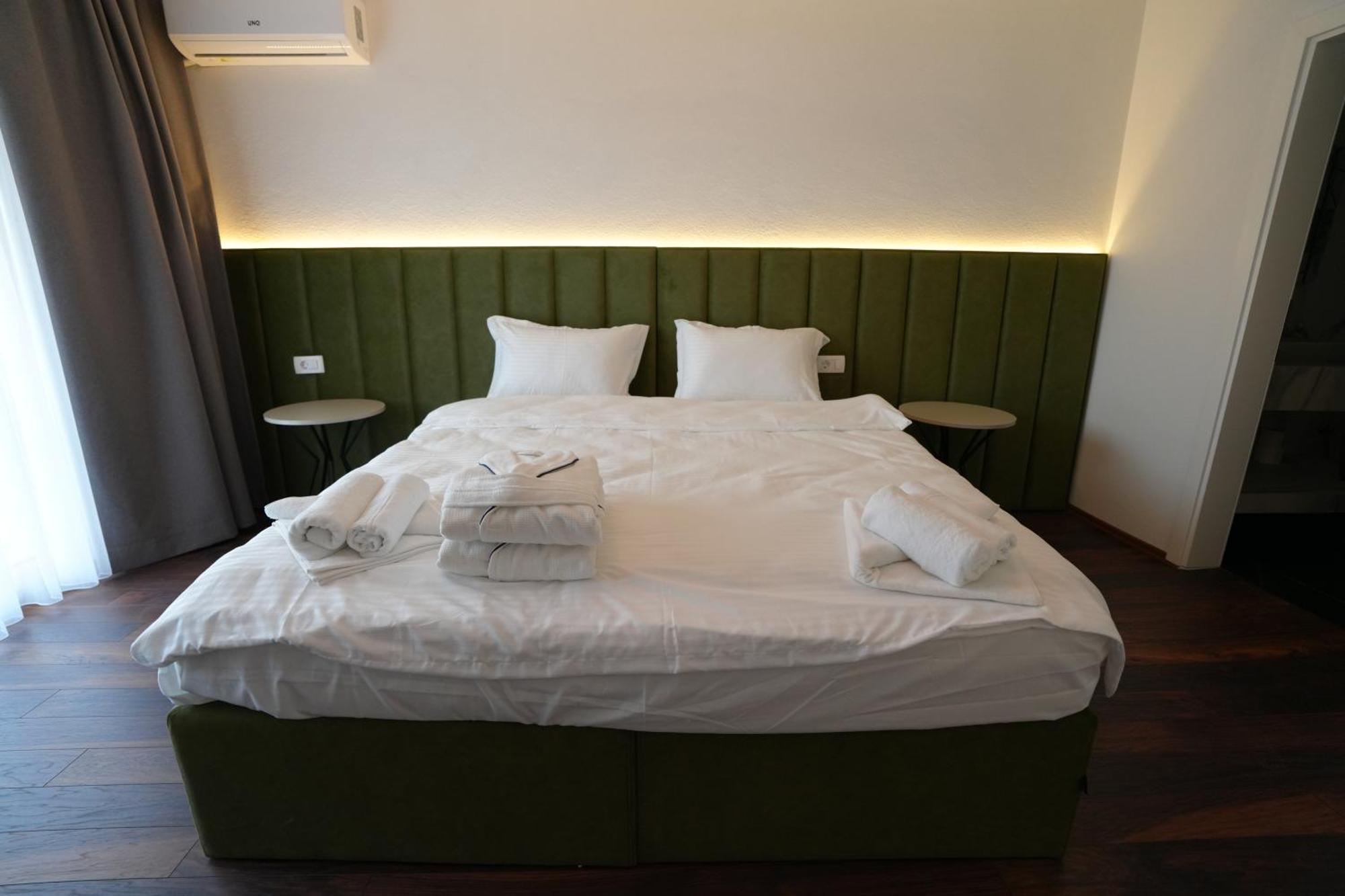 Biond Hotel Prizren Ngoại thất bức ảnh